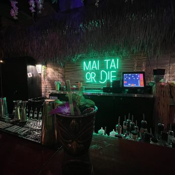 Jungle Bird - Inside bar - Tiki Bars Near Me - Cape Coral, Florida Jungle Bird - Inside bar - Tiki Bars Near Me - Cape Coral, Florida