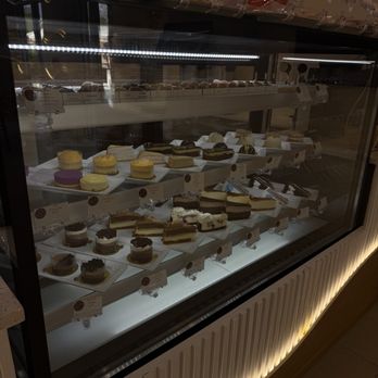 Paris Banh Mi - Cheesecake & macaroons - Vietnamese Near Me - Chapel Hill, North Carolina Paris Banh Mi - Cheesecake & macaroons - Vietnamese Near Me - Chapel Hill, North Carolina