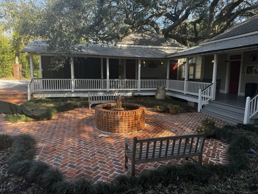 Rip Van Winkle Gardens by null