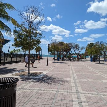 Mallory Square - Mallory Square - Landmarks & Historical Buildings Near Me - Key West, Florida Mallory Square - Mallory Square - Landmarks & Historical Buildings Near Me - Key West, Florida