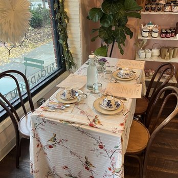 Sugarbird Cafe - Cute table setup - Bakeries Near Me - Glendale, California Sugarbird Cafe - Cute table setup - Bakeries Near Me - Glendale, California