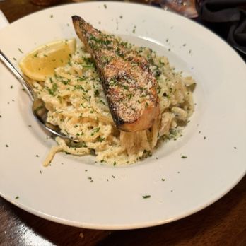 Anthonino's Taverna - Grilled Salmon Pasta with Alfredo Sauce - Greek Near Me - Saint Louis, Missouri