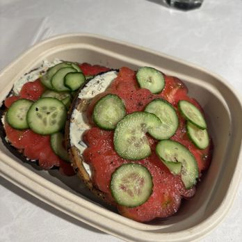 Loveski - Everything bagel with herb spread, tomatoes, cucumbers - Delis Near Me - San Francisco, California Loveski - Everything bagel with herb spread, tomatoes, cucumbers - Delis Near Me - San Francisco, California