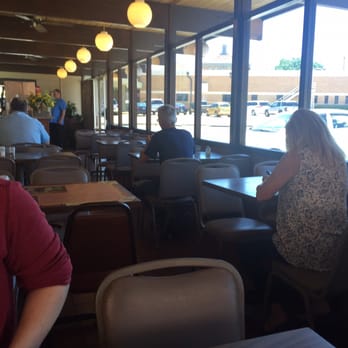 Minute Man #14 El Dorado - The other half of the restaurant. It's not a huge place, but there is a decent amount of seating. - Burgers Near Me - El Dorado, Arkansas Minute Man #14 El Dorado - The other half of the restaurant. It's not a huge place, but there is a decent amount of seating. - Burgers Near Me - El Dorado, Arkansas