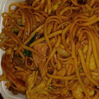 Golden China Restaurant - Large combination low mein - Chinese Near Me - Omaha, Nebraska Golden China Restaurant - Large combination low mein - Chinese Near Me - Omaha, Nebraska