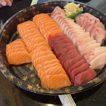 Domo Cafe Kahala - Sashimi platter- 1.5 lb of salmon, 1/2 of tuna, 1 lb of hamachi. - Sushi Bars Near Me - Honolulu, Hawaii Domo Cafe Kahala - Sashimi platter- 1.5 lb of salmon, 1/2 of tuna, 1 lb of hamachi. - Sushi Bars Near Me - Honolulu, Hawaii