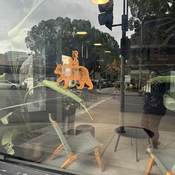 The Boy & The Bear - Coffee & Tea Near Me - Pasadena, California