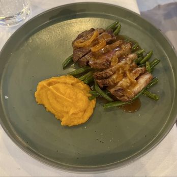 Le Servite - Pork Pluma - Wine Bars Near Me - Arco, Tennessee