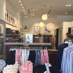 UNTUCKit - Inside. Quite nicely organized!