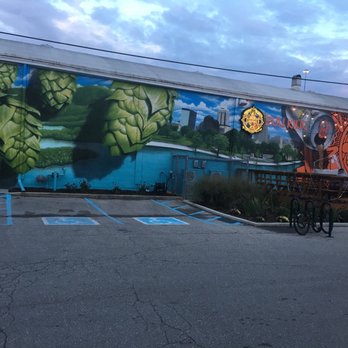 Sun King Brewery - Breweries Near Me - Indianapolis, Indiana Sun King Brewery - Breweries Near Me - Indianapolis, Indiana