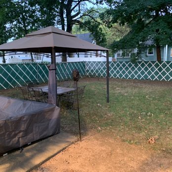 Sam's Landscaping - Before pic - Landscaping Near Me Sam's Landscaping - Before pic - Landscaping Near Me