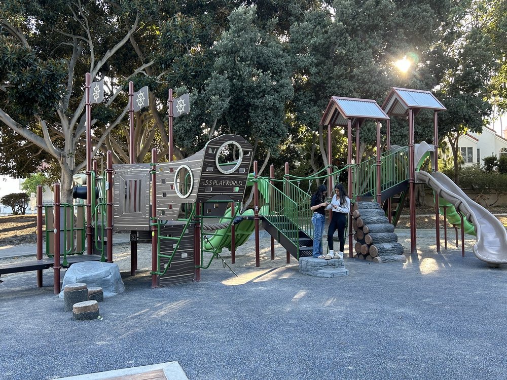 Seabridge Park Logo