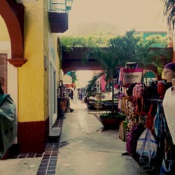 Plaza Bonita