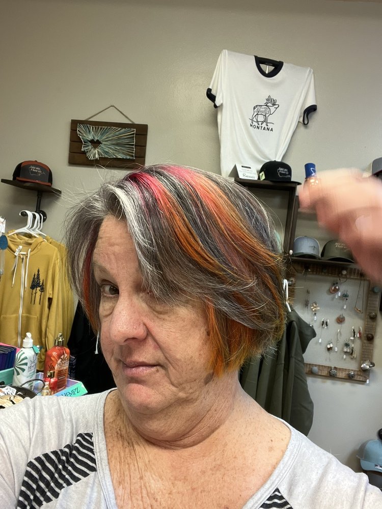 Morgan Woodgerd Hairstylist Logo