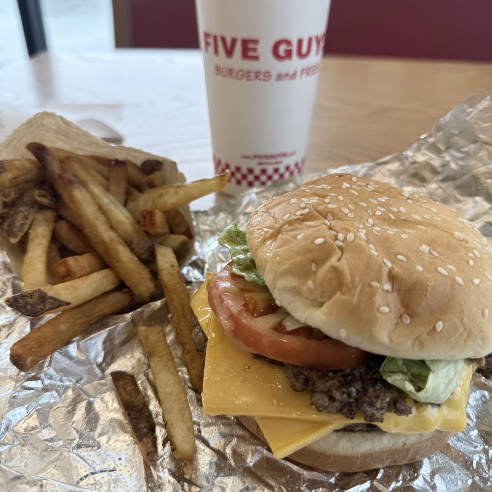 Five Guys - Burgers Near Me - Edwardsville, Illinois