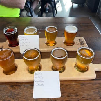 Tall City Brewing Co. - Two flights - Beer Bar Near Me - Midland, Texas