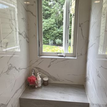 Mayflower Tile - Crank out window in the shower...light and great view! Also, a nice seat. - Tiling Near Me