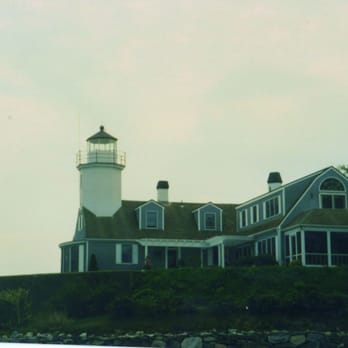 Popular Point Lighthouse - A steal at 6,450,000 dollars - Landmarks & Historical Buildings Near Me - North Kingstown, Rhode Island
