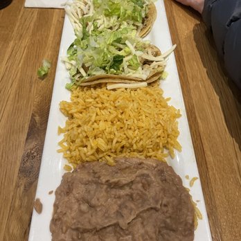 Burrito Parrilla Mexicana - Naperville Ogden - Steak taco plate - Mexican Near Me - Naperville, Illinois Burrito Parrilla Mexicana - Naperville Ogden - Steak taco plate - Mexican Near Me - Naperville, Illinois