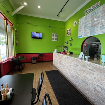 El Patron - Inside. Limited seating. - Mexican Near Me - South Lyon, Michigan El Patron - Inside. Limited seating. - Mexican Near Me - South Lyon, Michigan