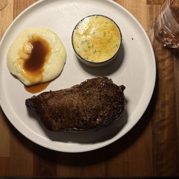 The Ends Restaurant - Wagyu steak and bone marrow butter - New American Near Me - Scottsdale, Arizona The Ends Restaurant - Wagyu steak and bone marrow butter - New American Near Me - Scottsdale, Arizona