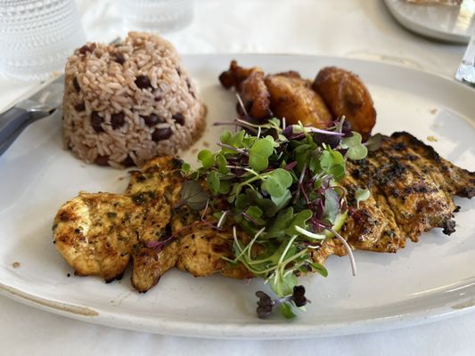 Madroño Restaurant by null
