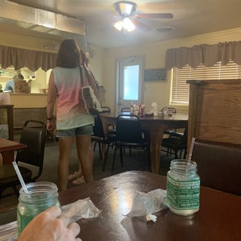 Country Cupboard - Nothing fancy - just good home cooking - New American Near Me - Jamesport, Missouri
