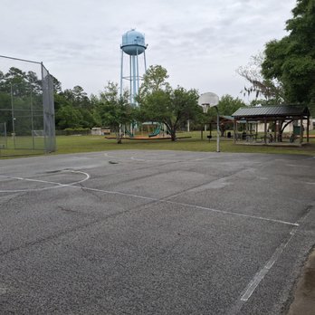 Wellborn Community Park - Parks Near Me - Wellborn, Florida Wellborn Community Park - Parks Near Me - Wellborn, Florida