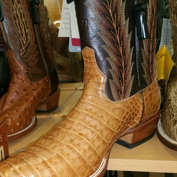 Boot Barn - Shoe Stores Near Me - Atwater, California