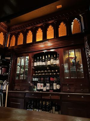 Fiddlers Green Irish Pub & Eatery by null