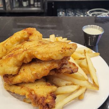 Stone Ducky - Chicken fingers - Lounges Near Me - Bay Bulls, Newfoundland and Labrador