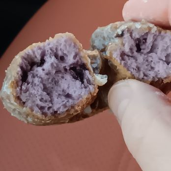 Zak's Donuts - Inside of Blueberry Donut - Donuts Near Me - Richardson, Texas