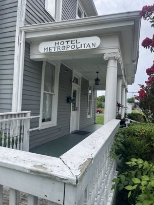 Hotel Metropolitan by null