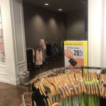 Forever 21 - The dressing room was such a mess? Actually that's the cleanest I've seen it. - Women's Clothing Near Me - Las Vegas, Nevada Forever 21 - The dressing room was such a mess? Actually that's the cleanest I've seen it. - Women's Clothing Near Me - Las Vegas, Nevada