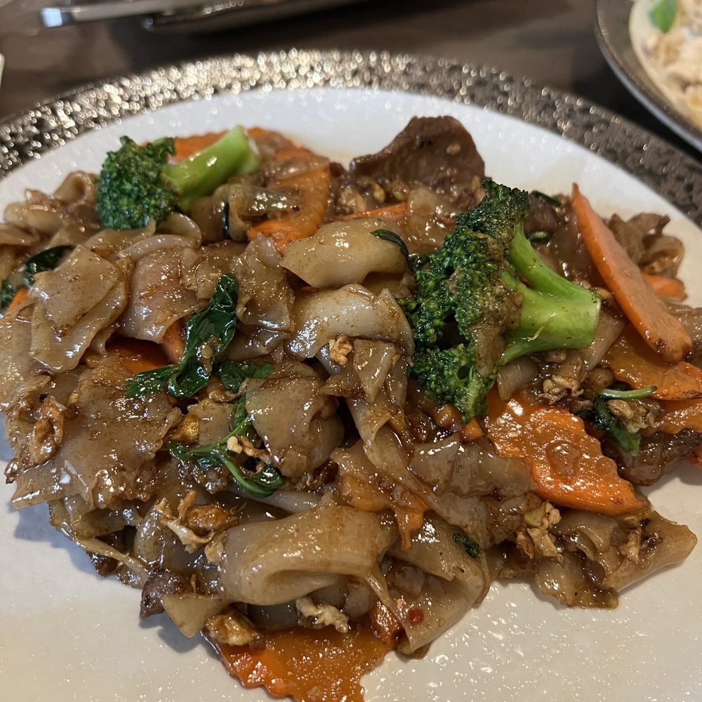 Thai Taste - Drunken noodle - Thai Near Me - Trophy Club, Texas Thai Taste - Drunken noodle - Thai Near Me - Trophy Club, Texas