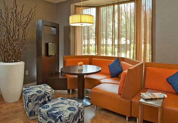 Courtyard by Marriott Houston Rice University by null