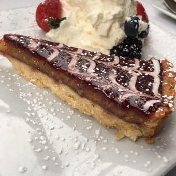 Farm Country Kitchen - Raspberry almond tart - American Near Me - Riverhead, New York