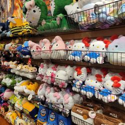 Hello Chinatown - Stuffed animals