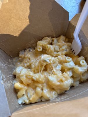 Mmmac N' Cheese by null
