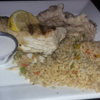 Gordon Biersch - Mahi grilled with brown rice pilaf and garlic mashed potatoes - New American Near Me - Myrtle Beach, South Carolina Gordon Biersch - Mahi grilled with brown rice pilaf and garlic mashed potatoes - New American Near Me - Myrtle Beach, South Carolina