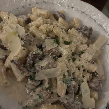 Brava Garden Eatery - Mushroom rigatoni - Wine Bars Near Me - Pleasanton, California