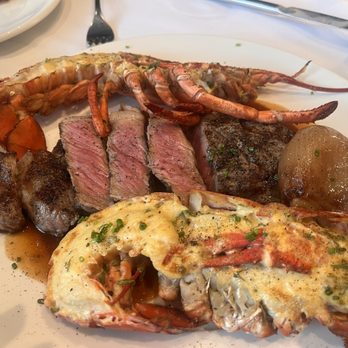 RILEY’S FISH & STEAK - Updated September 2024 - 362 Photos & 95 Reviews ...