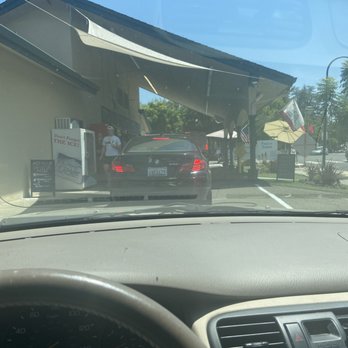 Meadowlark Dairy - picture of the drive thru! - Ice Cream & Frozen Yogurt Near Me - Pleasanton, California