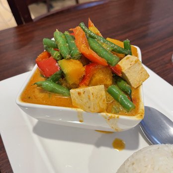 Sue's Kitchen - Vegetarian Penang Curry with rice - Thai Near Me - El Sobrante, California Sue's Kitchen - Vegetarian Penang Curry with rice - Thai Near Me - El Sobrante, California