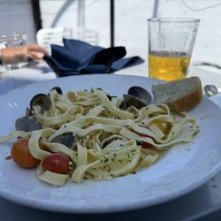 Bridgewater Bistro - Clam Fettuccine