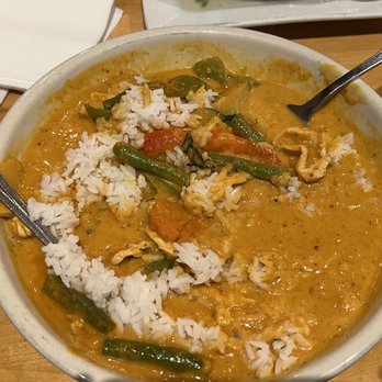 Chon Thai Food - Red Curry with chicken and white rice, MY FAVORITE - Thai Near Me - Chandler, Arizona
