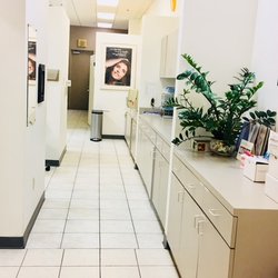 Cerritos Towne Center Dentistry - Hallway area