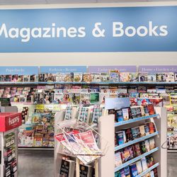 Shoppers Drug Mart - Magazines and books