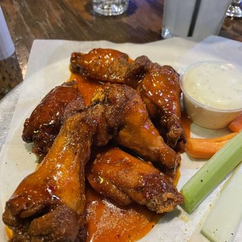 Germantown Pub - Trifecta Wings - Pubs Near Me - Nashville, Tennessee Germantown Pub - Trifecta Wings - Pubs Near Me - Nashville, Tennessee
