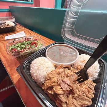 Un Bien - The Caribbean Roast Dinner - Cuban Near Me - Seattle, Washington Un Bien - The Caribbean Roast Dinner - Cuban Near Me - Seattle, Washington